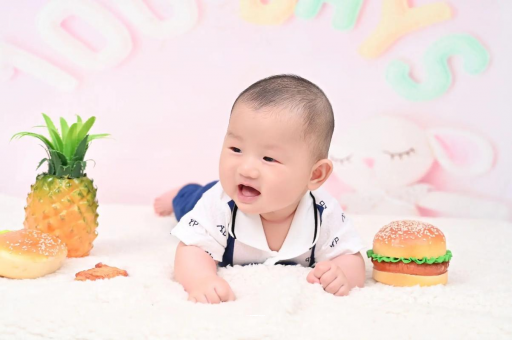 射阳宝宝眼角红血丝 射阳宝宝眼角红血丝